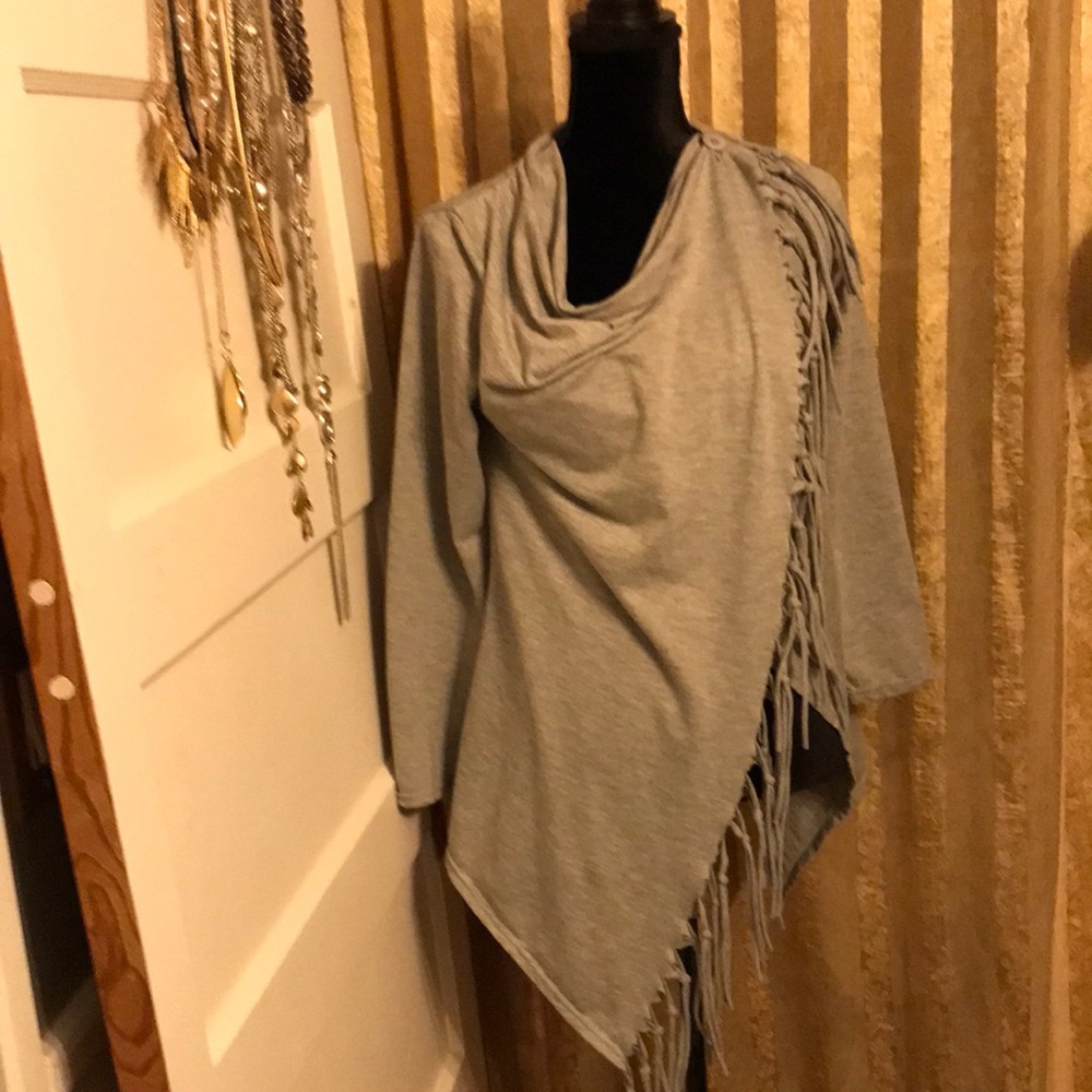 Grey long sleeve top
